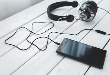 意甲媒体透露：米兰的两名青年球员签约都面临截胡，存在不确定性